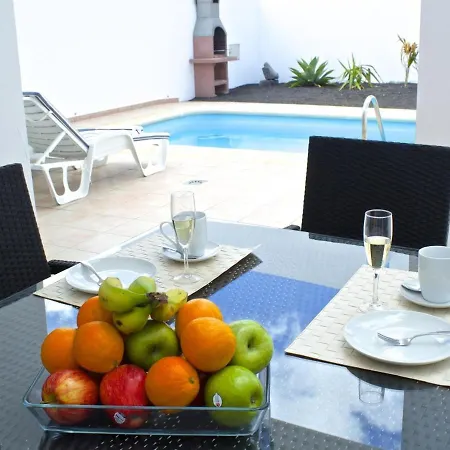ヴィラ Villas Puerto Rubicon-1 *